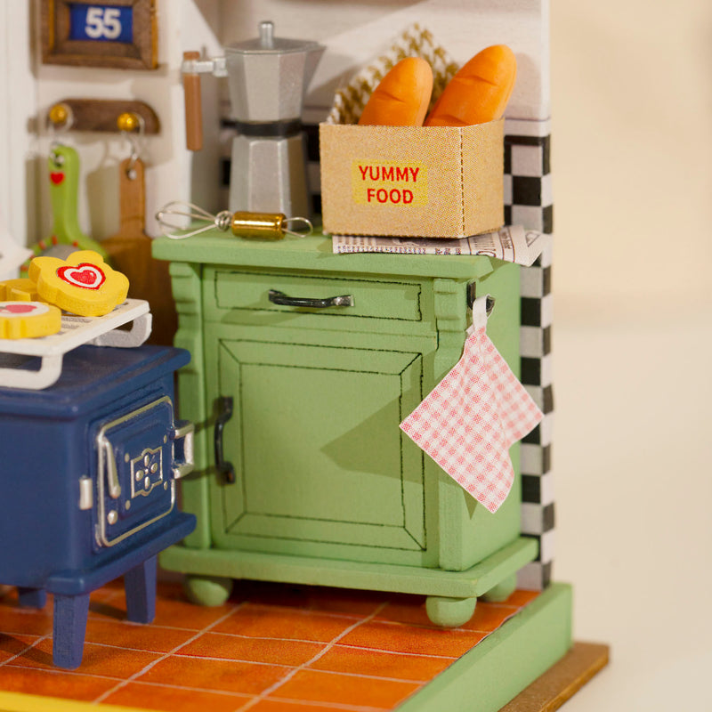 Robotime Rolife Afternoon Baking Time DIY Miniature House DS029