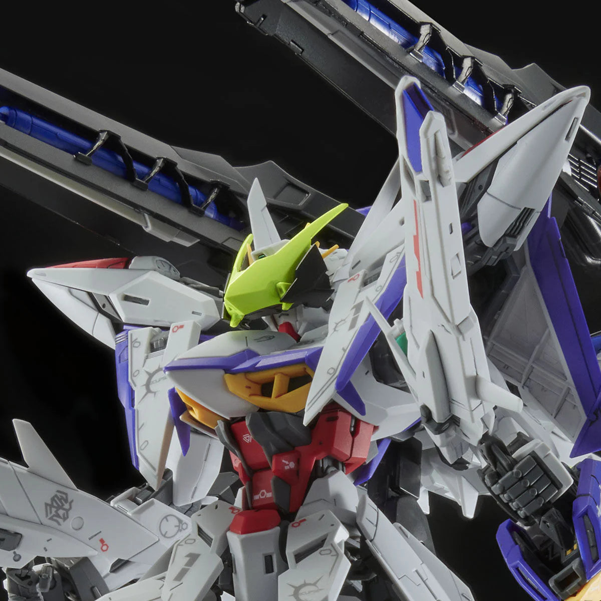 PREMIUM-BANDAI) GUNDAM - MG 1/100 ECLIPSE GUNDAM+RAIJIN STRIKER