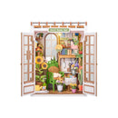 Robotime Rolife Secret Bloomy Nook DIY Book Nook TGE04 (Pre-Order)