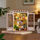 Robotime Rolife Secret Bloomy Nook DIY Book Nook TGE04 (Pre-Order)