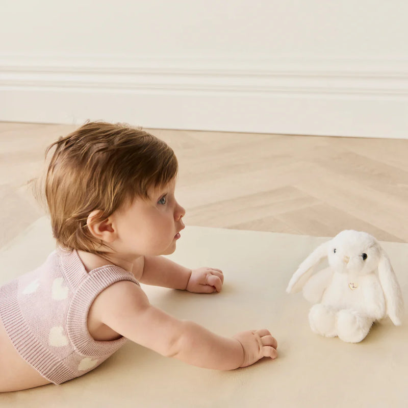 JAMIE KAY SNUGGLE BUNNIES - PENELOPE - MARSHMALLOW 17CM PLUSH