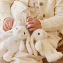 JAMIE KAY SNUGGLE BUNNIES - PENELOPE KEY CHARM - SUNSHINE 15CM